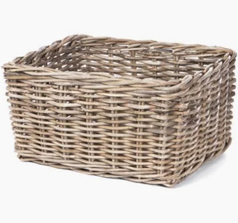 Rect Brn Stain Sq Cut Willow Basket 3min